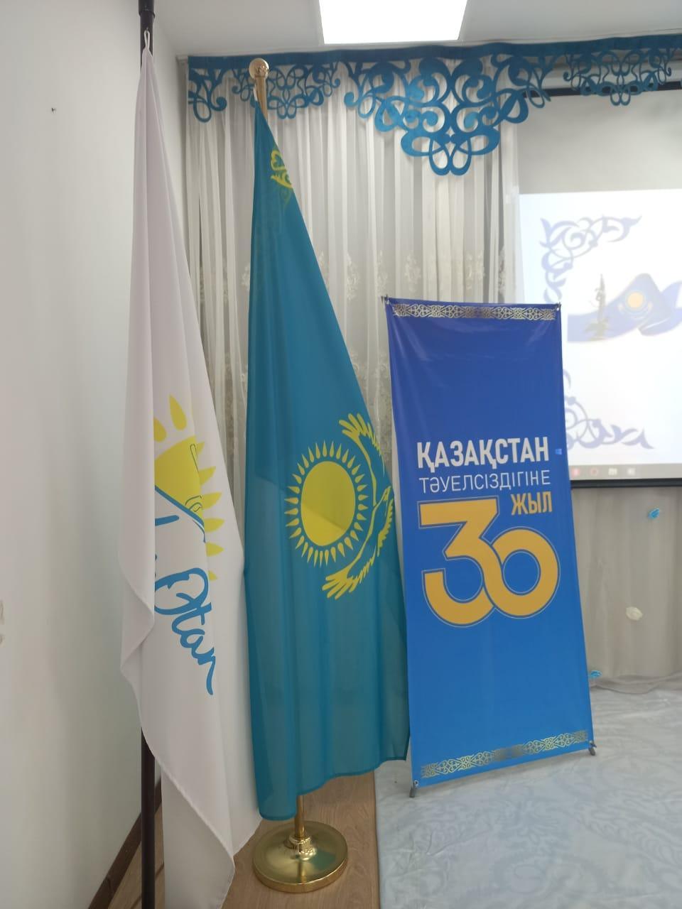 Тәуелсіздіктің 30- жылдық мерекесіне арналған "Балабақша көшбасшысы" тақырыбында интеллектуалды сайысы. Мақсаты: Балаларға Тәуелсіздік туралы білім беріп, интеллектуалдық қабілеттерін дамыту, топпен жұмыс жасауға тәрбиелеу.